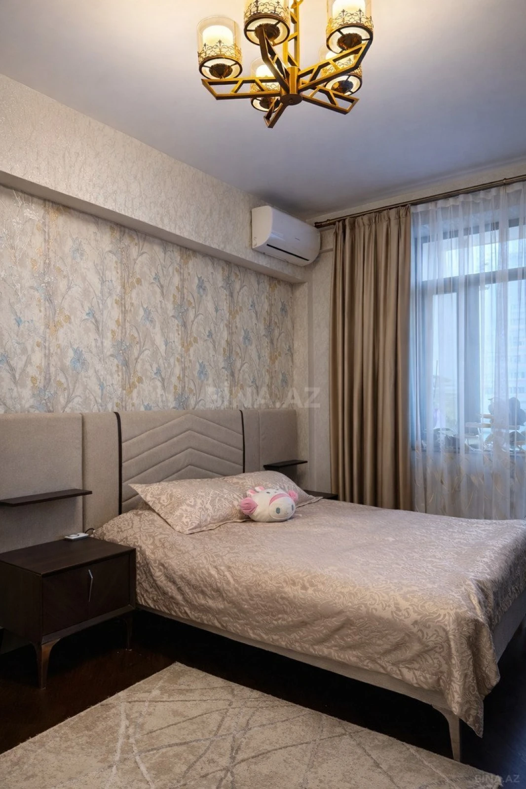 Satılır 2 otaqlı mənzil 70 m²