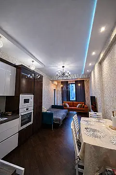 Satılır 2 otaqlı mənzil 70 m²