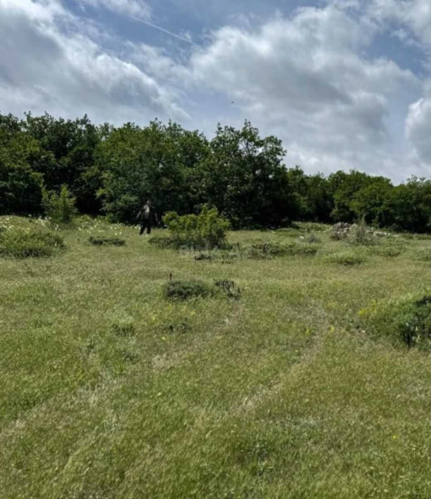 Satılır torpaq sahəsi 12 m²