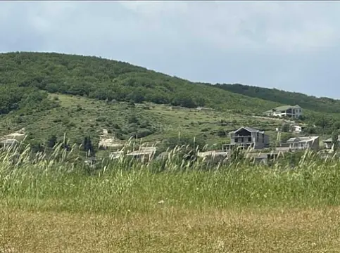 Satılır torpaq sahəsi 12 m²