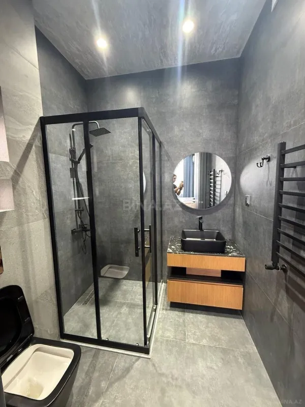 Kirayə verilir 5 otaqlı həyət evi 280 m²