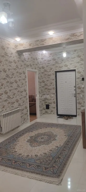 Kirayə verilir 3 otaqlı mənzil 140 m²