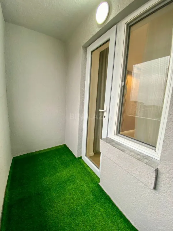 Satılır 2 otaqlı mənzil 65 m²
