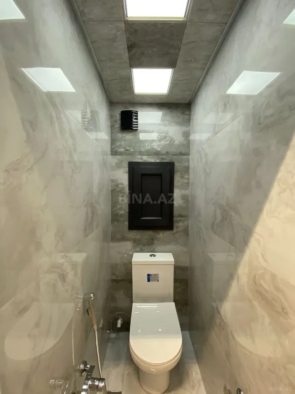 Satılır 2 otaqlı mənzil 65 m²