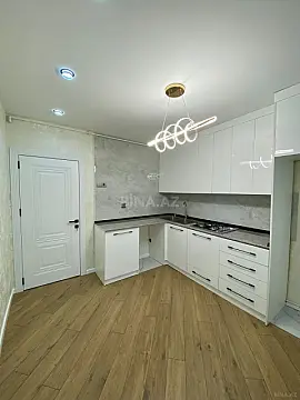 Satılır 2 otaqlı mənzil 65 m²