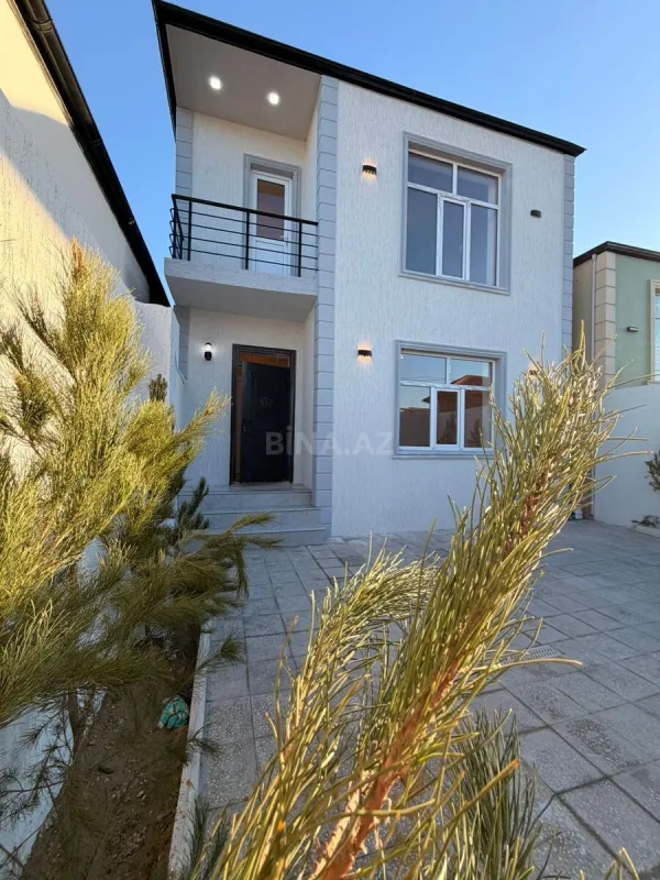 Satılır 3 otaqlı həyət evi 100 m²