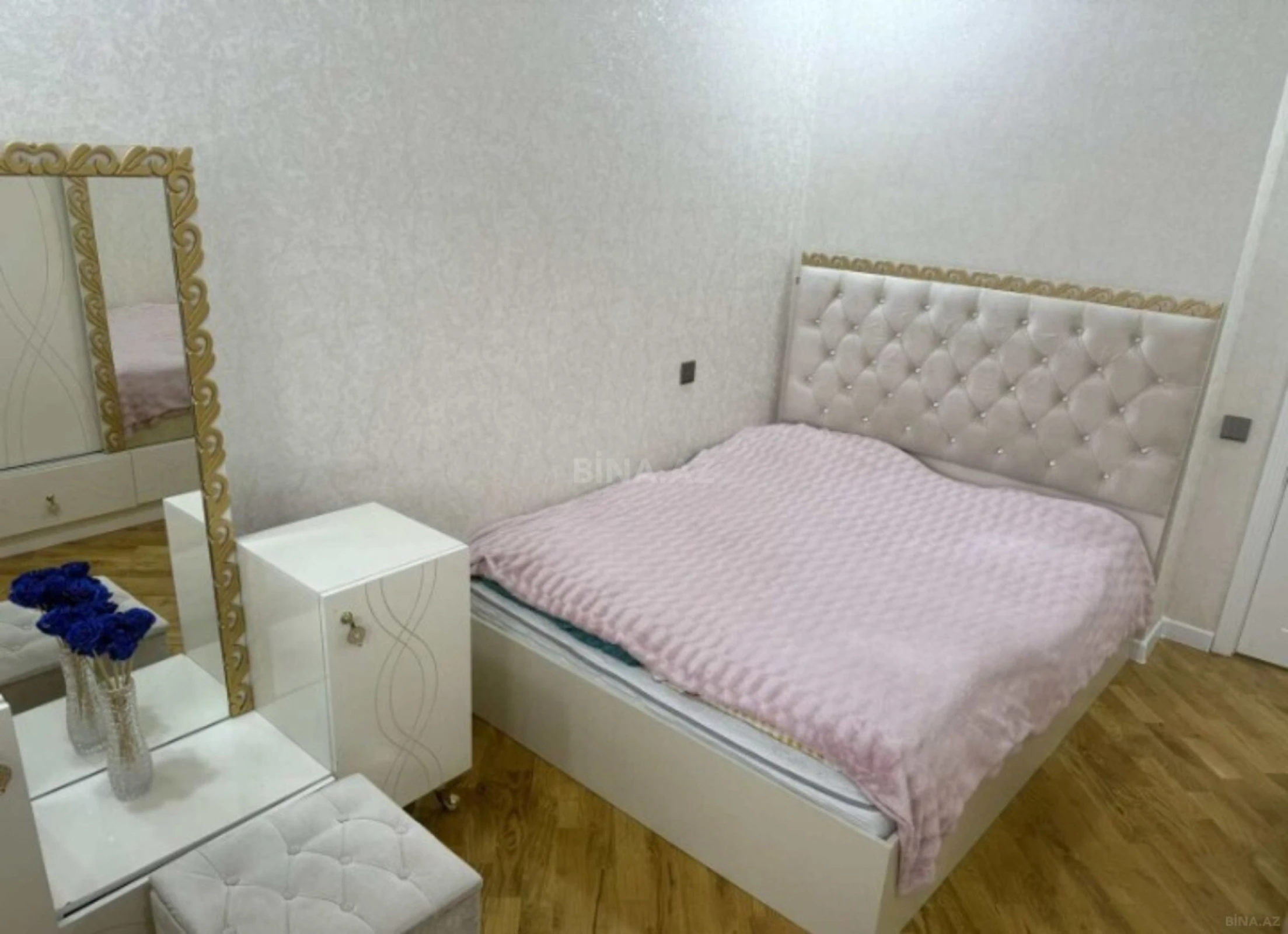 Kirayə verilir 3 otaqlı mənzil 92 m²