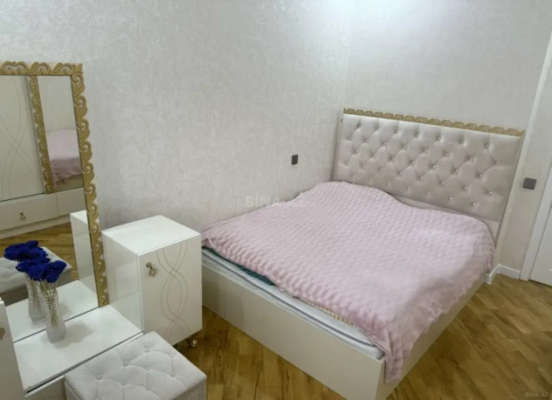 Kirayə verilir 3 otaqlı mənzil 92 m²