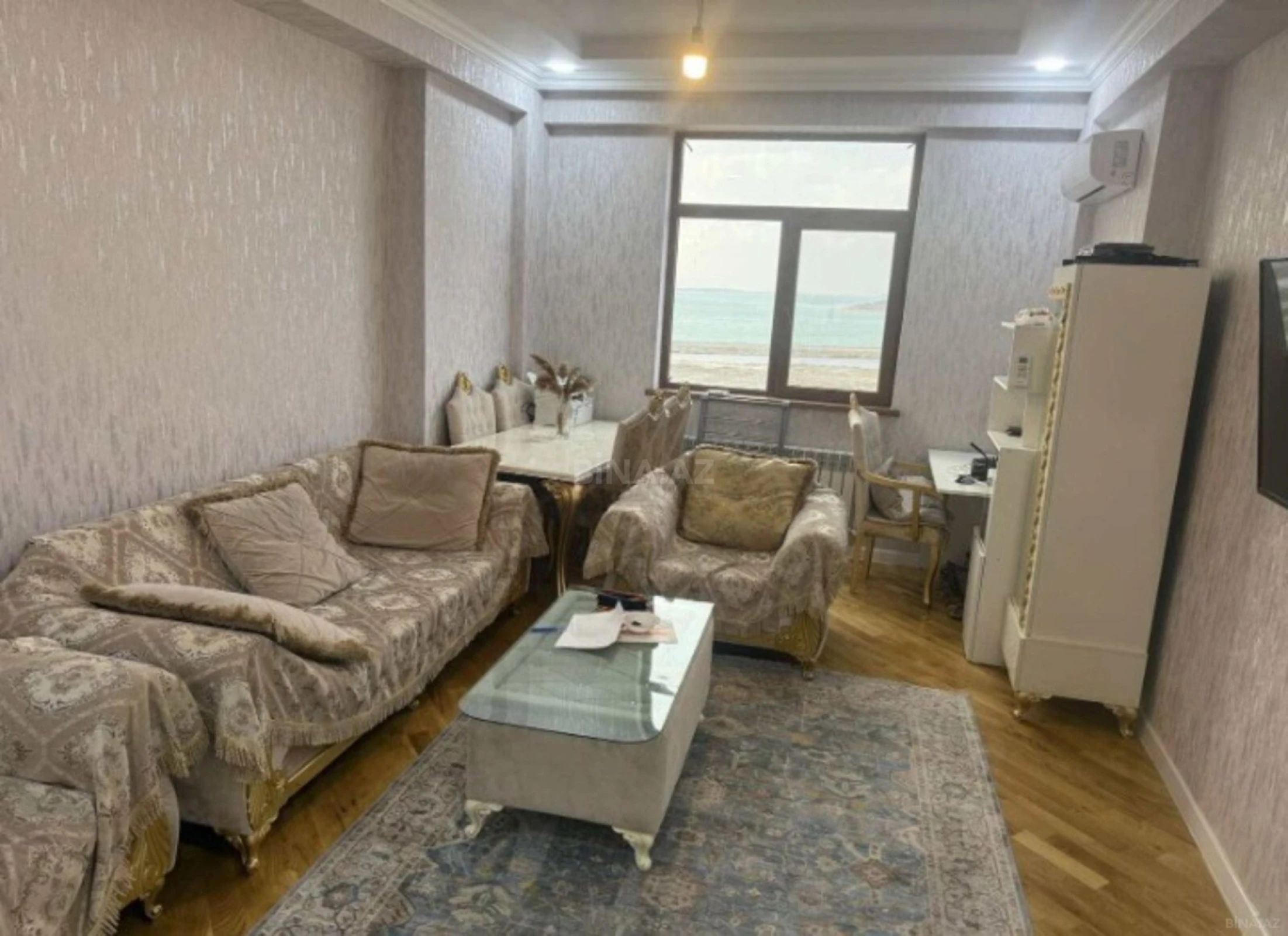 Kirayə verilir 3 otaqlı mənzil 92 m²