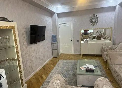 Kirayə verilir 3 otaqlı mənzil 92 m²
