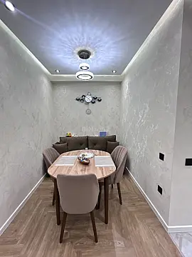 Kirayə verilir 2 otaqlı mənzil 65 m²