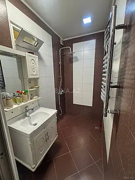 Satılır 4 otaqlı mənzil 110 m²