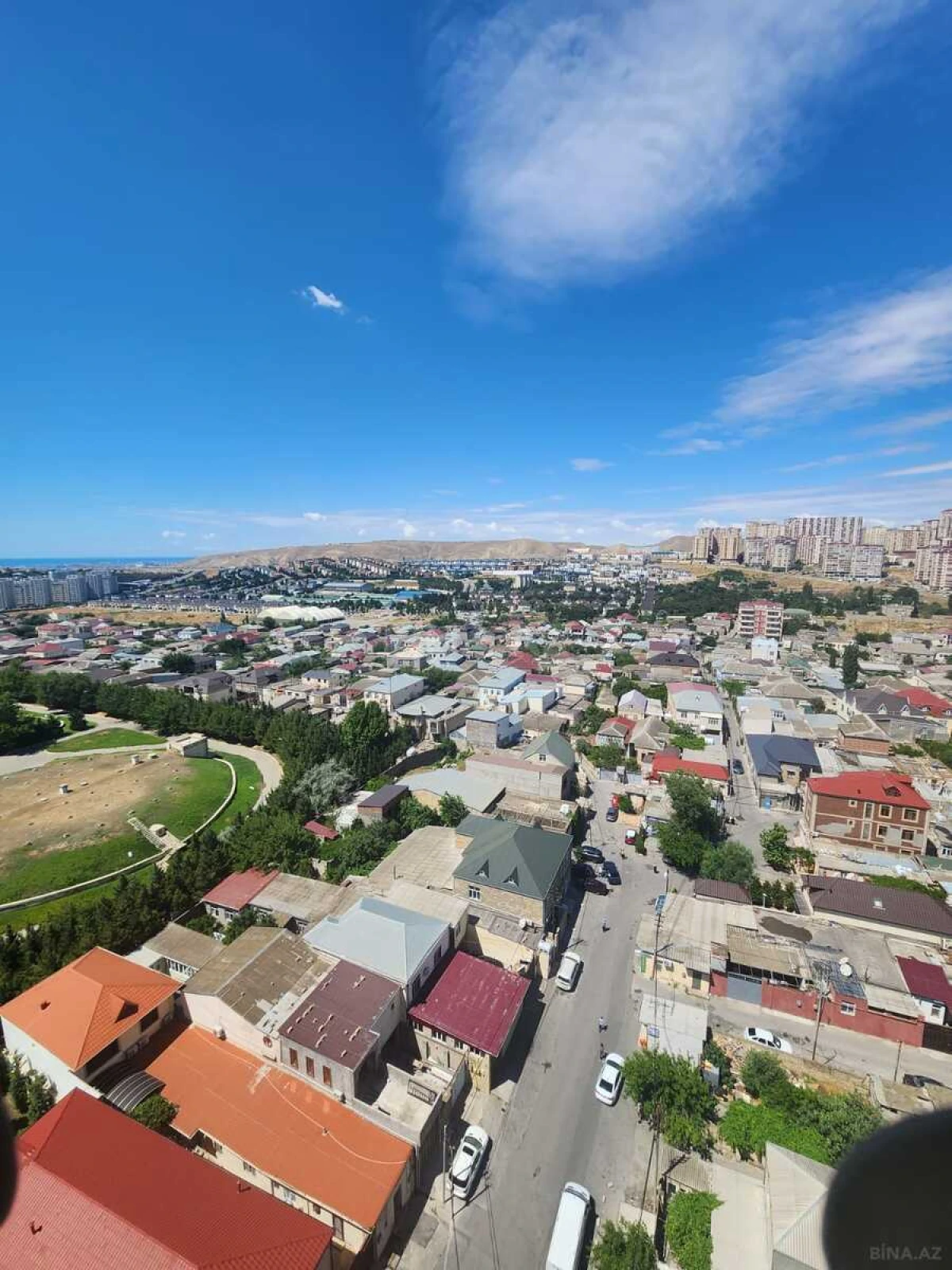 Satılır 3 otaqlı mənzil 130 m²