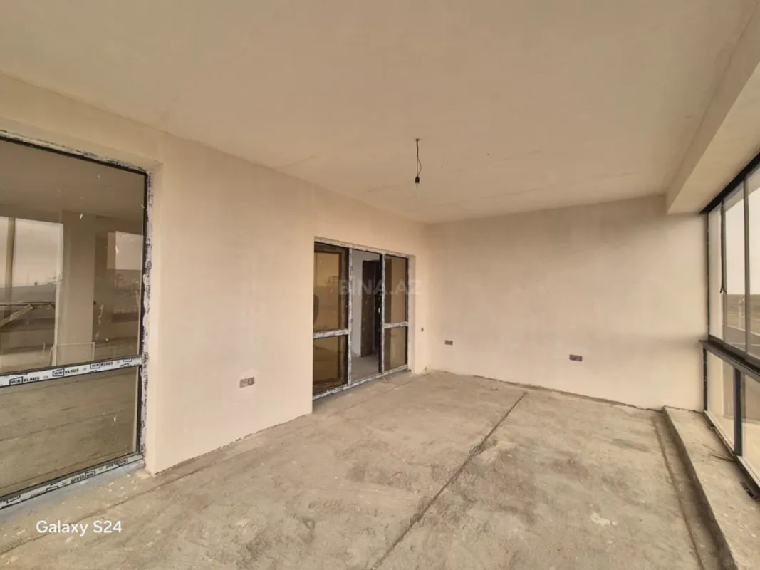 Satılır 6 otaqlı həyət evi 400 m²