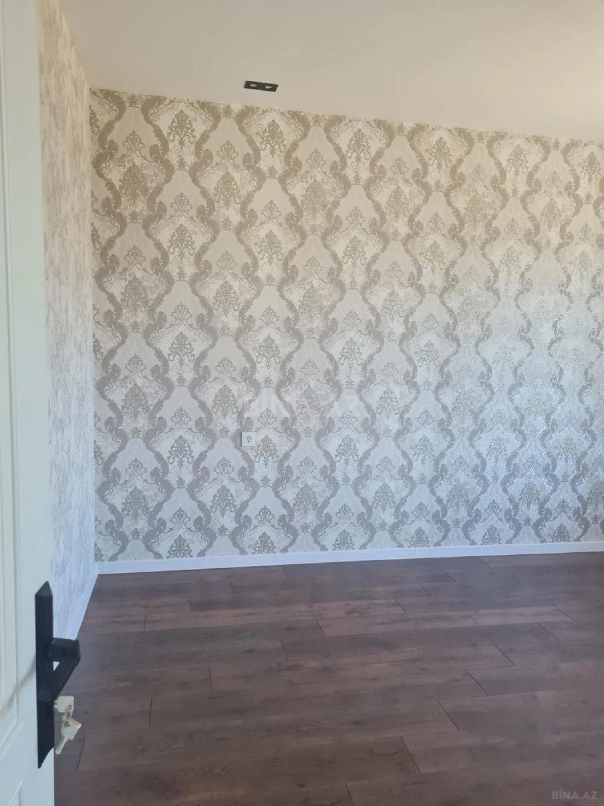 Satılır 4 otaqlı həyət evi 170 m²