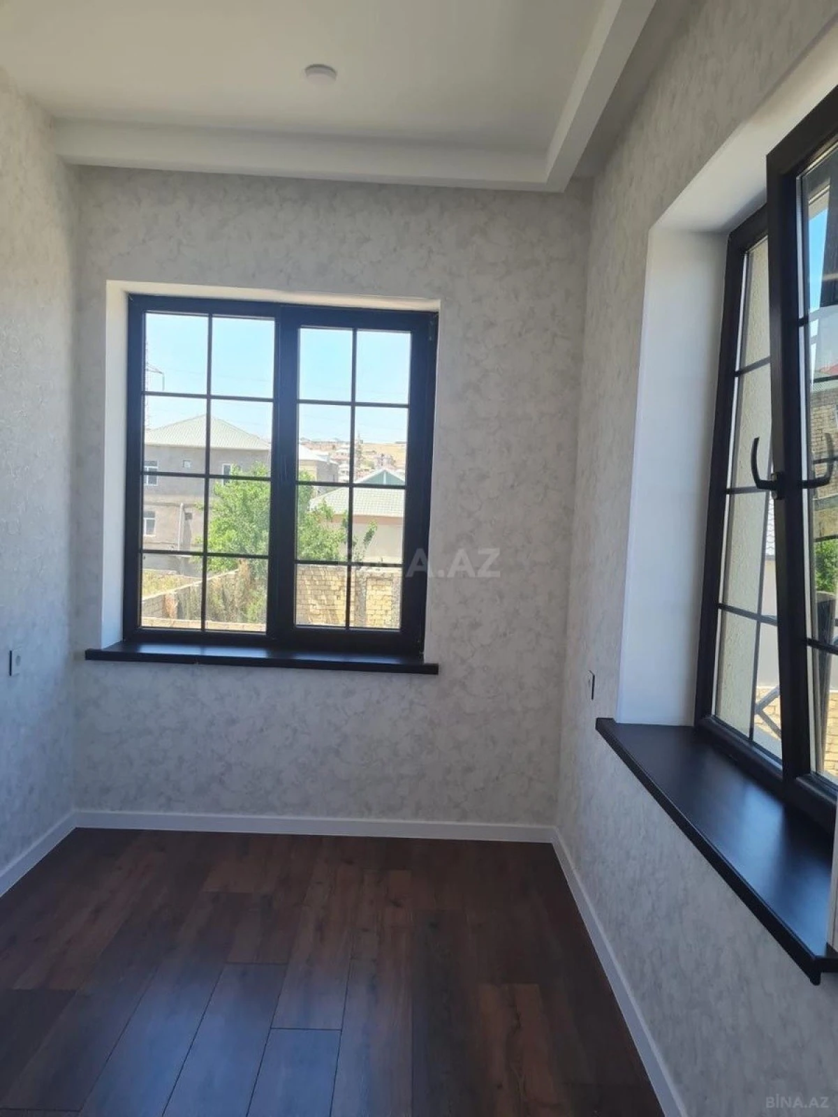 Satılır 4 otaqlı həyət evi 170 m²
