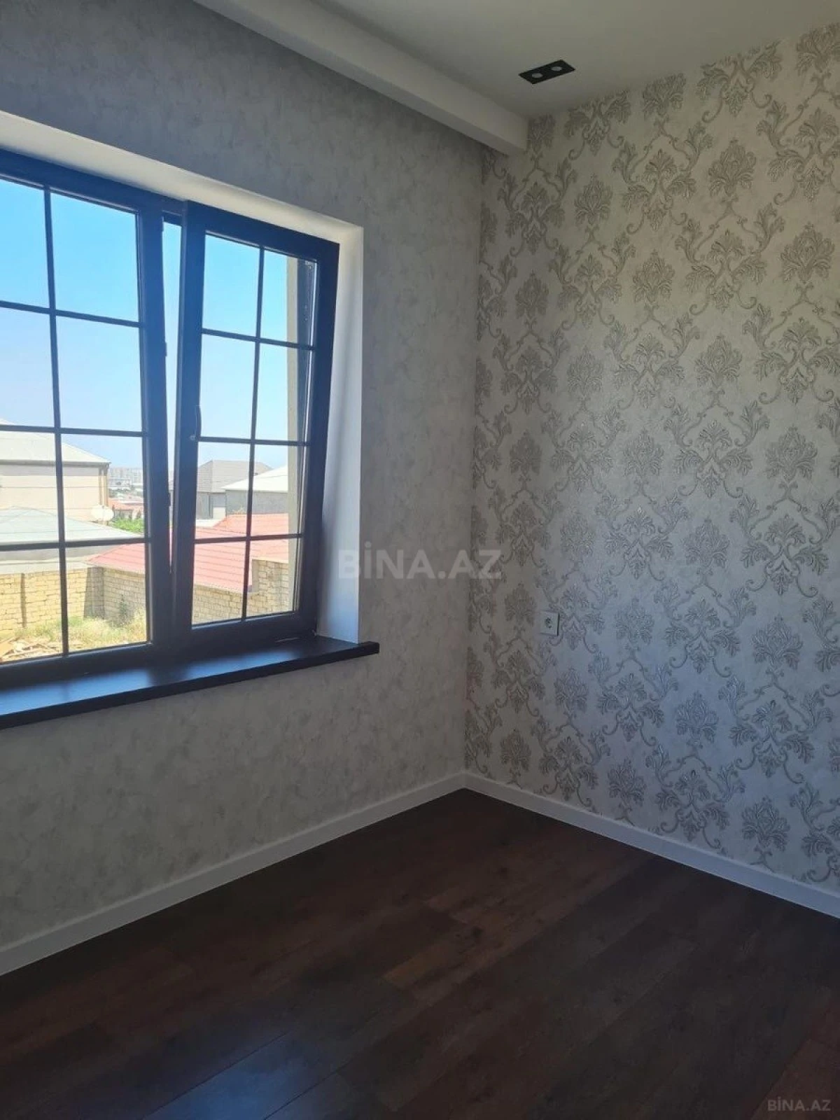 Satılır 4 otaqlı həyət evi 170 m²
