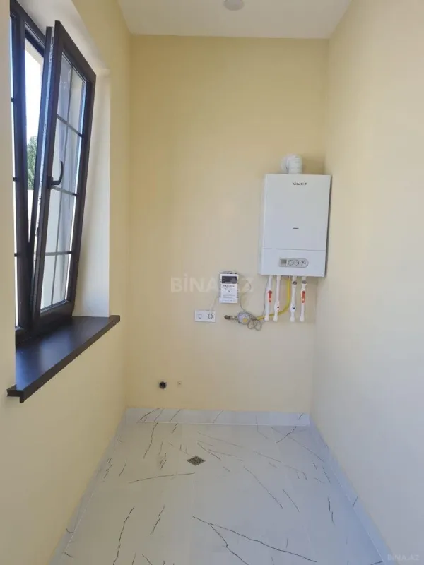 Satılır 4 otaqlı həyət evi 170 m²