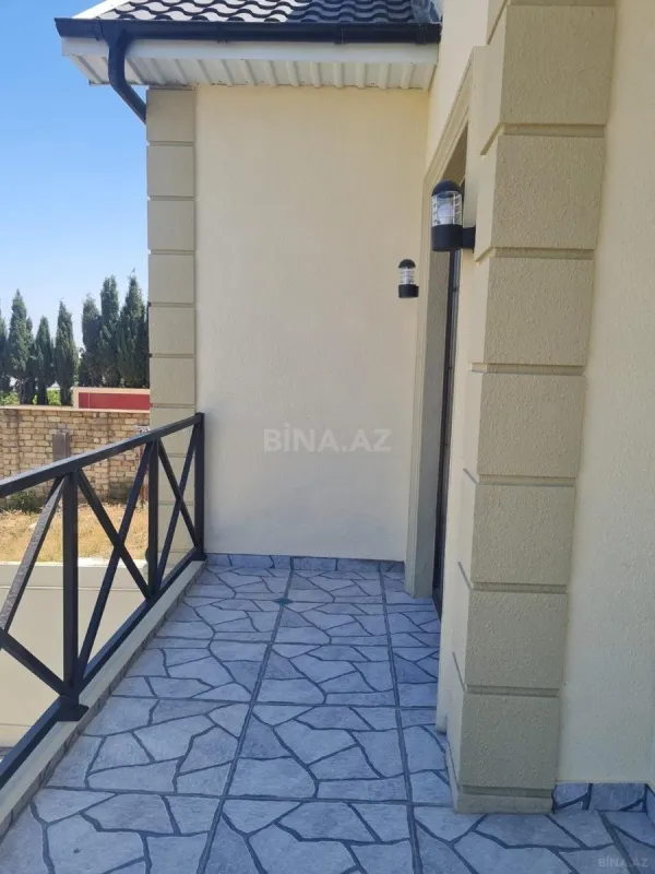 Satılır 4 otaqlı həyət evi 170 m²