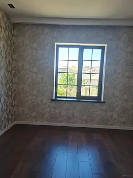 Satılır 4 otaqlı həyət evi 170 m²