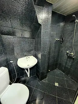 Kirayə verilir 2 otaqlı mənzil 50 m²
