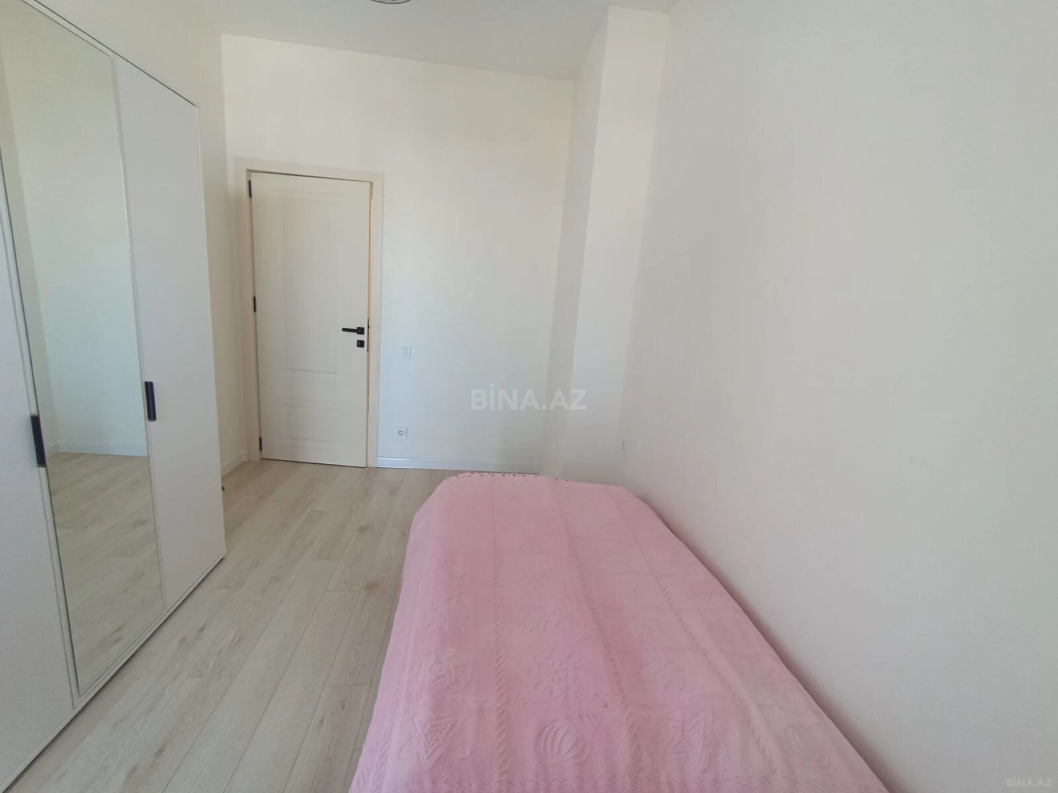 Kirayə verilir 3 otaqlı mənzil 85 m²