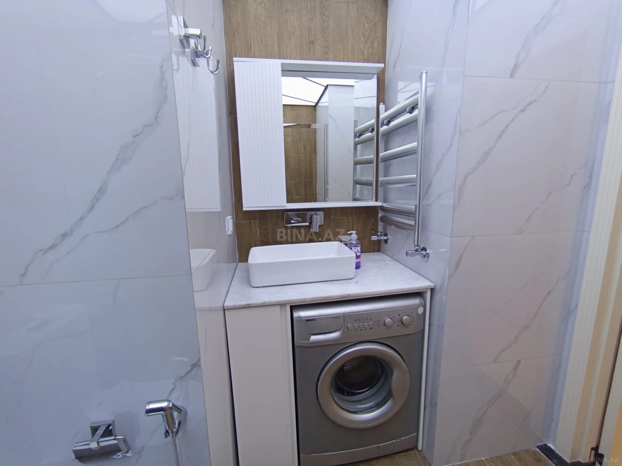 Kirayə verilir 3 otaqlı mənzil 85 m²