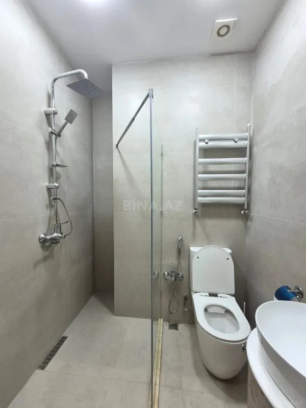 Satılır 2 otaqlı mənzil 86 m²
