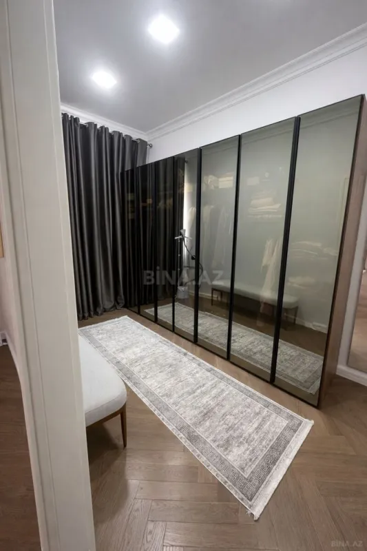 Kirayə verilir 3 otaqlı mənzil 190 m²