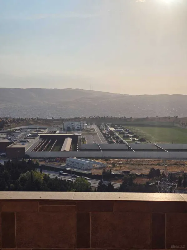 Kirayə verilir 3 otaqlı mənzil 125 m²