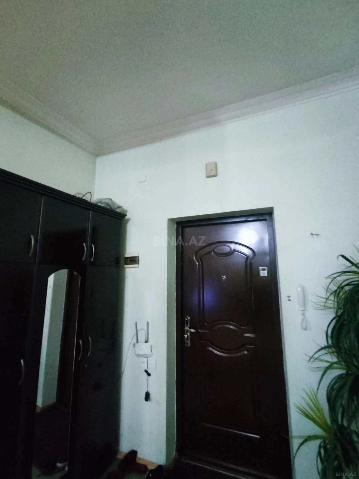 Kirayə verilir 2 otaqlı mənzil 90 m²