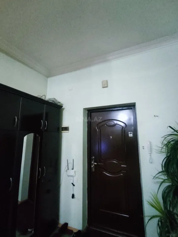 Kirayə verilir 2 otaqlı mənzil 90 m²