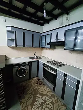 Kirayə verilir 2 otaqlı mənzil 90 m²