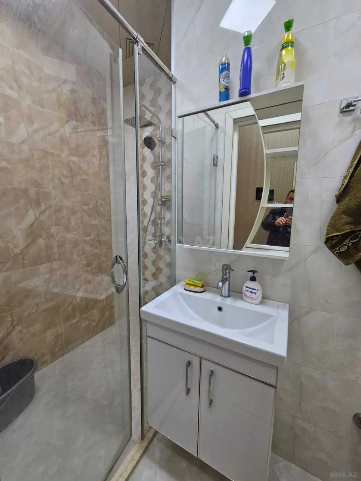 Kirayə verilir 2 otaqlı mənzil 65 m²