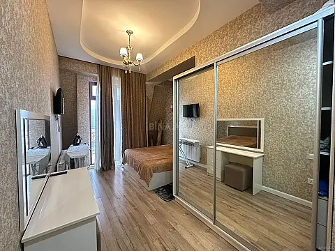 Kirayə verilir 2 otaqlı mənzil 65 m²