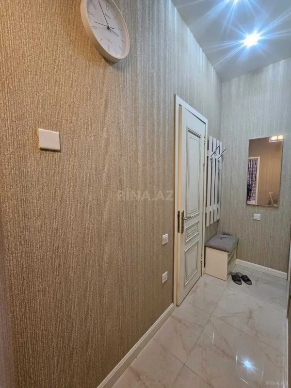 Kirayə verilir 2 otaqlı mənzil 65 m²
