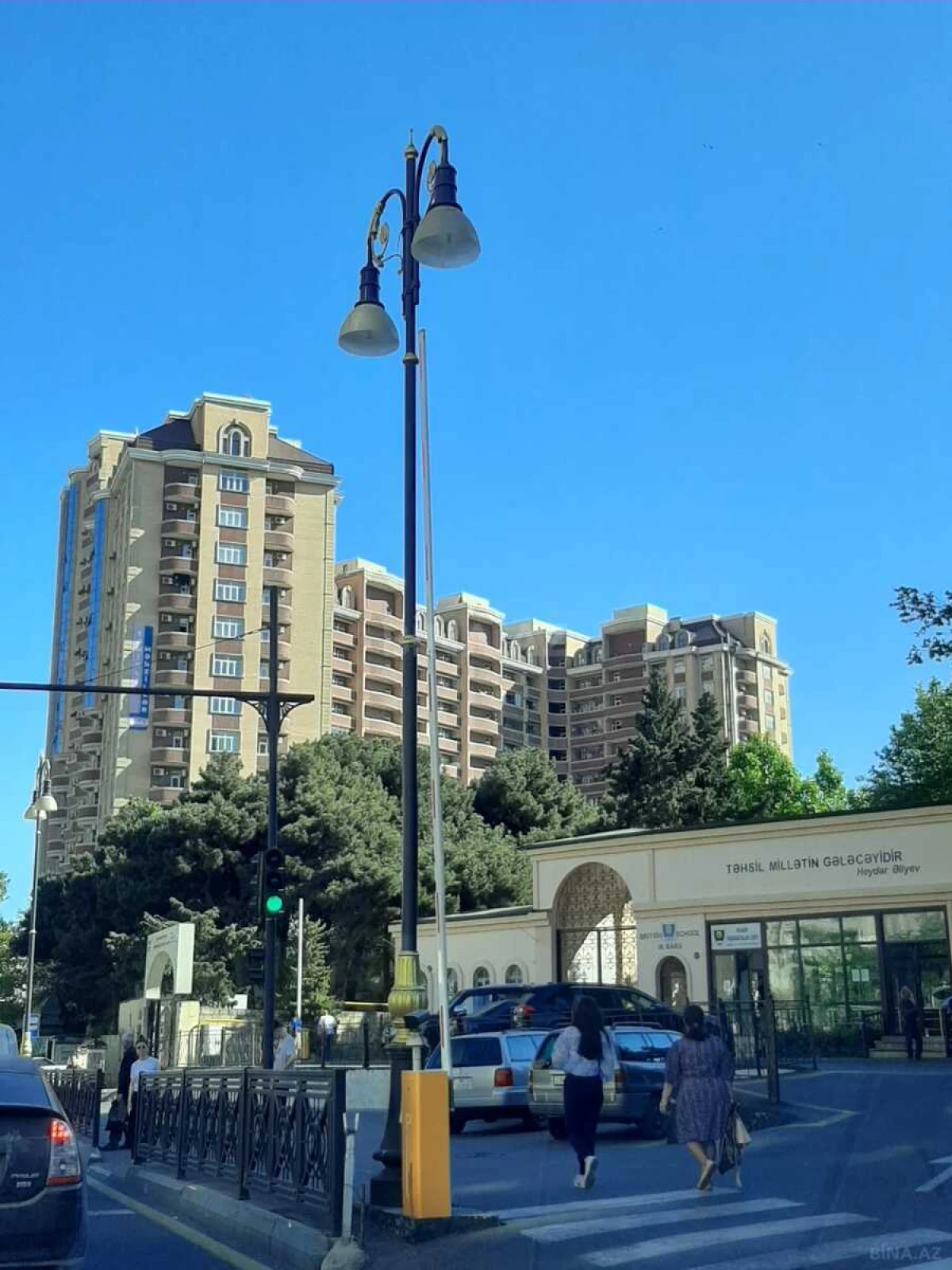 Kirayə verilir 3 otaqlı mənzil 133 m²