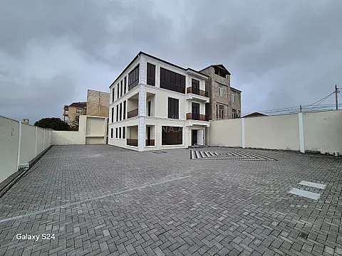Satılır 6 otaqlı həyət evi 400 m² — Bakı, Badamdar 6 otaq 400.00 m²