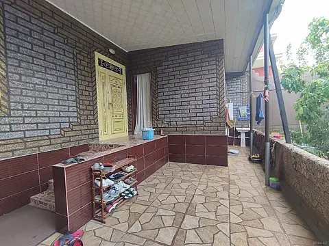 Satılır 4 otaqlı həyət evi 130 m²