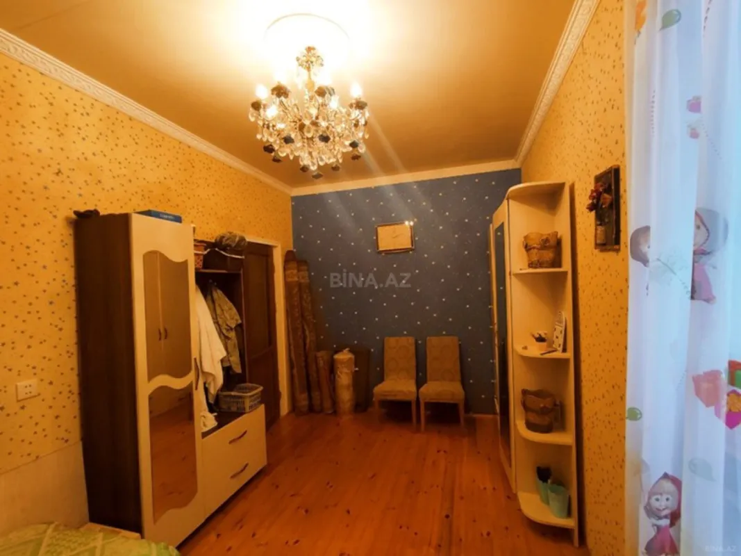 Satılır 4 otaqlı həyət evi 130 m²