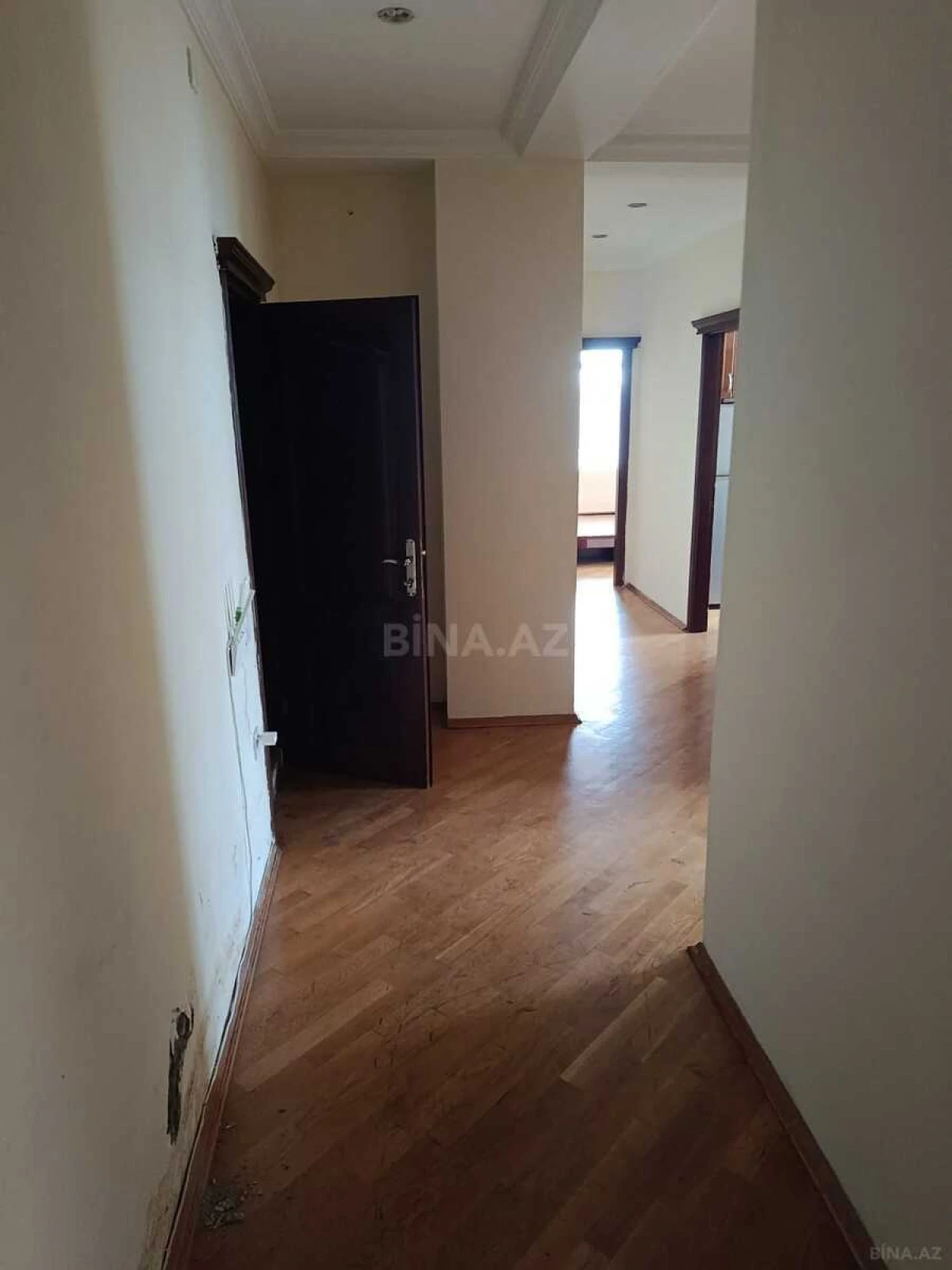 Kirayə verilir 3 otaqlı mənzil 94 m²
