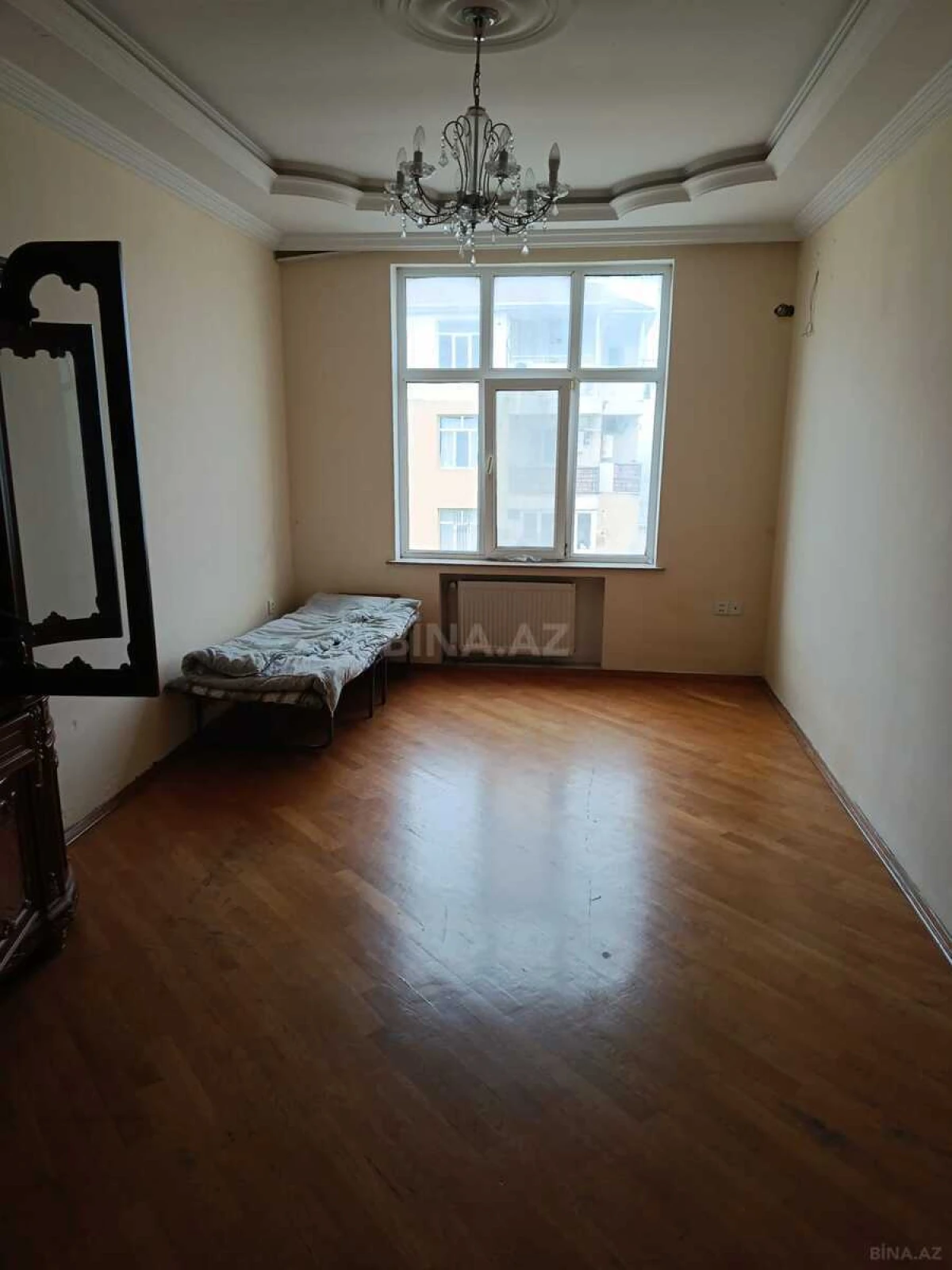 Kirayə verilir 3 otaqlı mənzil 94 m²