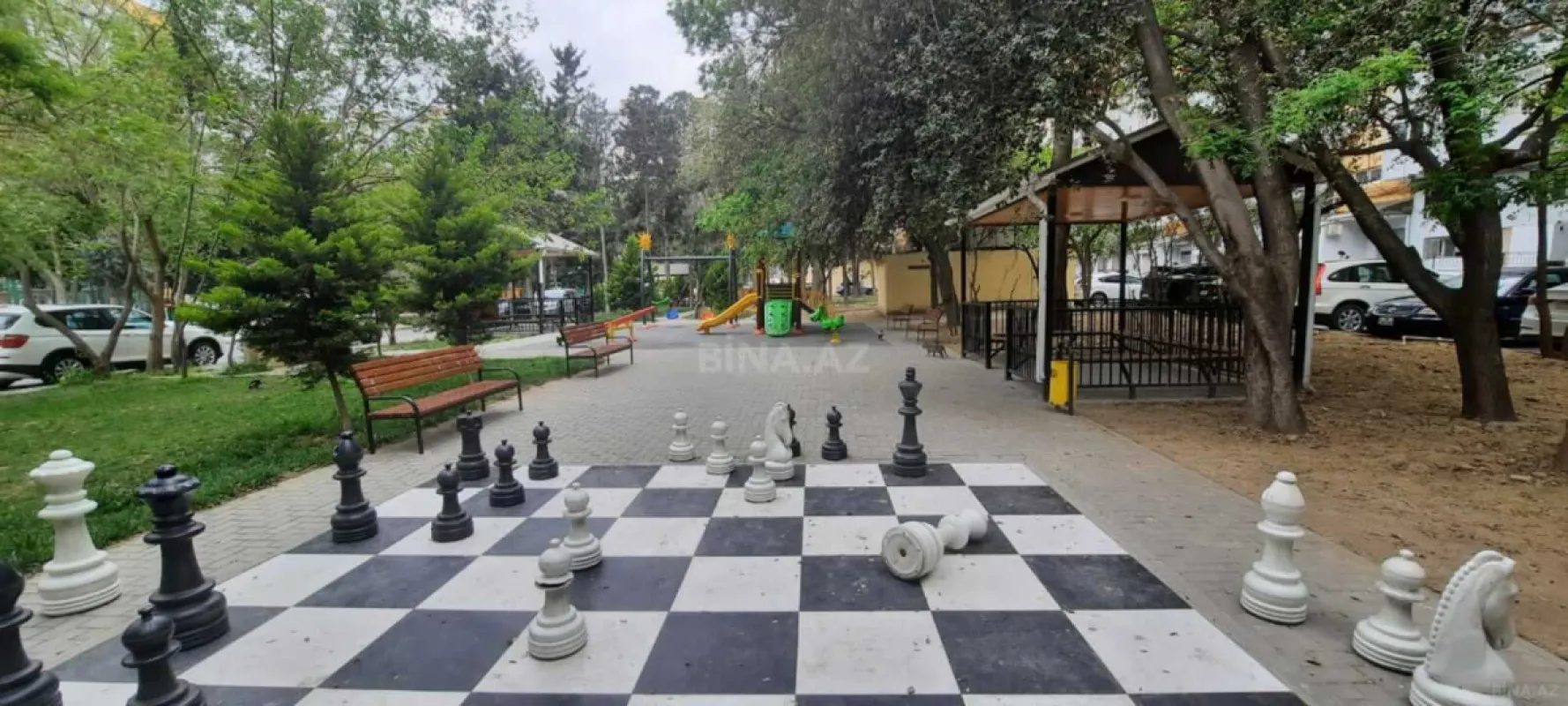 Satılır 3 otaqlı mənzil 96 m²