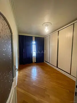 Satılır 2 otaqlı mənzil 70 m²