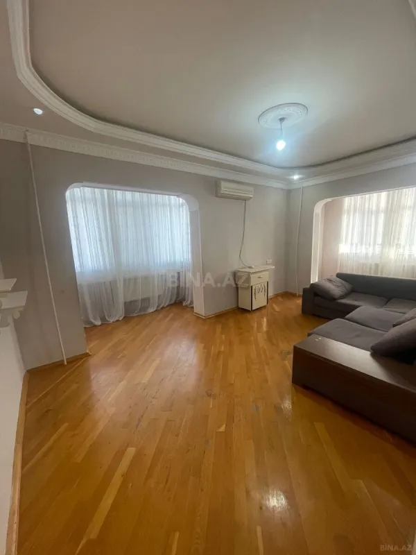 Satılır 2 otaqlı mənzil 70 m²