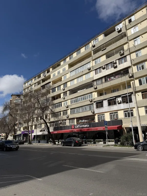 Satılır 2 otaqlı mənzil 70 m²