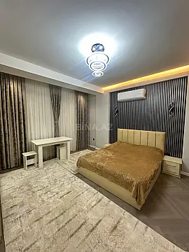 Kirayə verilir 3 otaqlı mənzil 120 m²