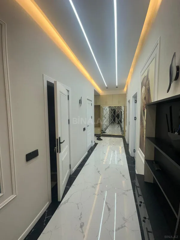 Kirayə verilir 3 otaqlı mənzil 120 m²