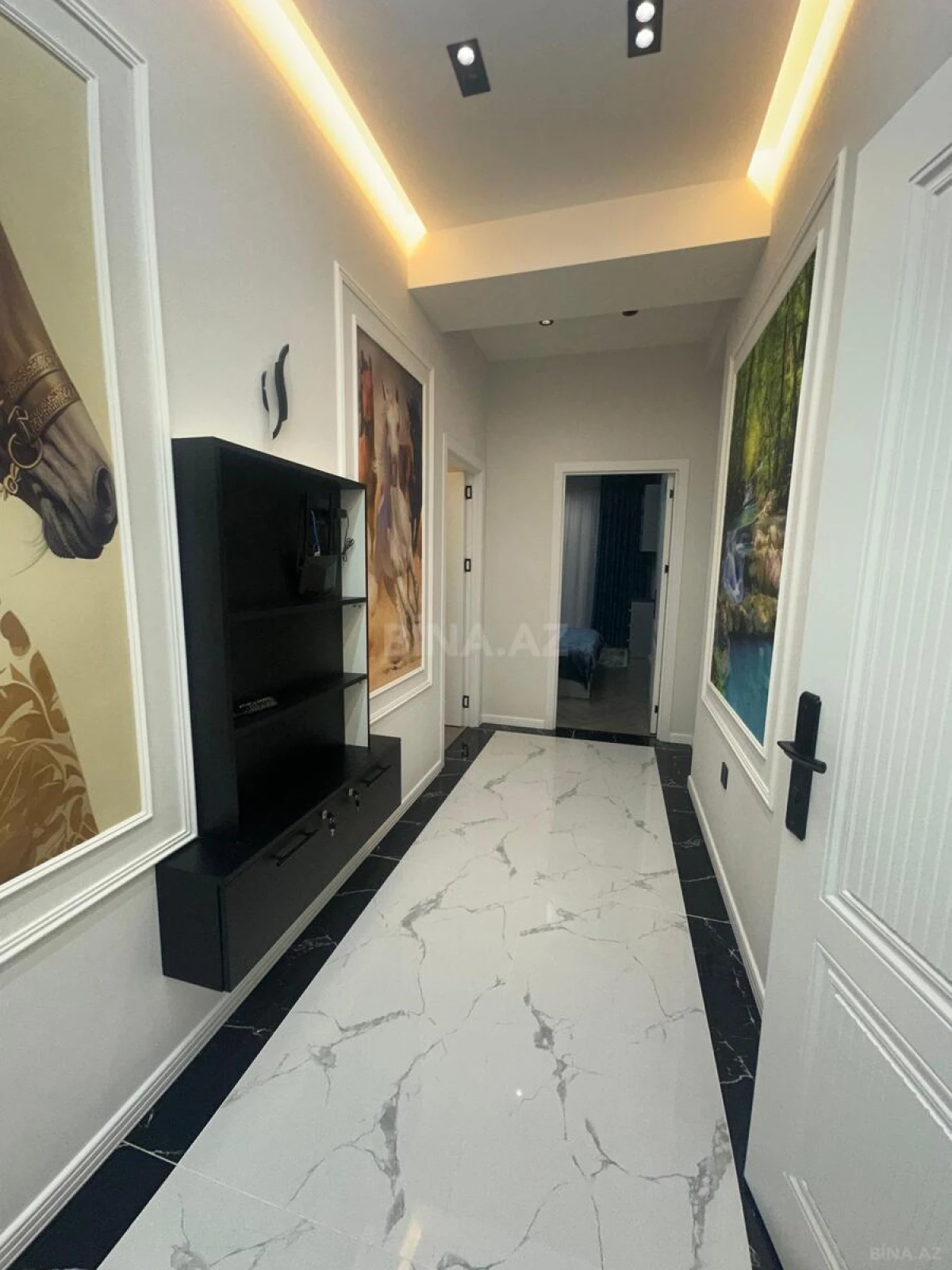 Kirayə verilir 3 otaqlı mənzil 120 m²