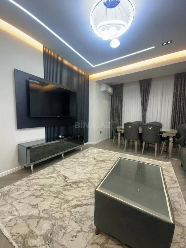 Kirayə verilir 3 otaqlı mənzil 120 m²